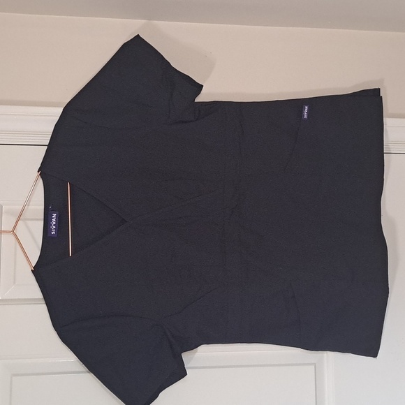 New Sivvan Scrubs 2 Tops Mock Wrap Size Large - Picture 11 of 12